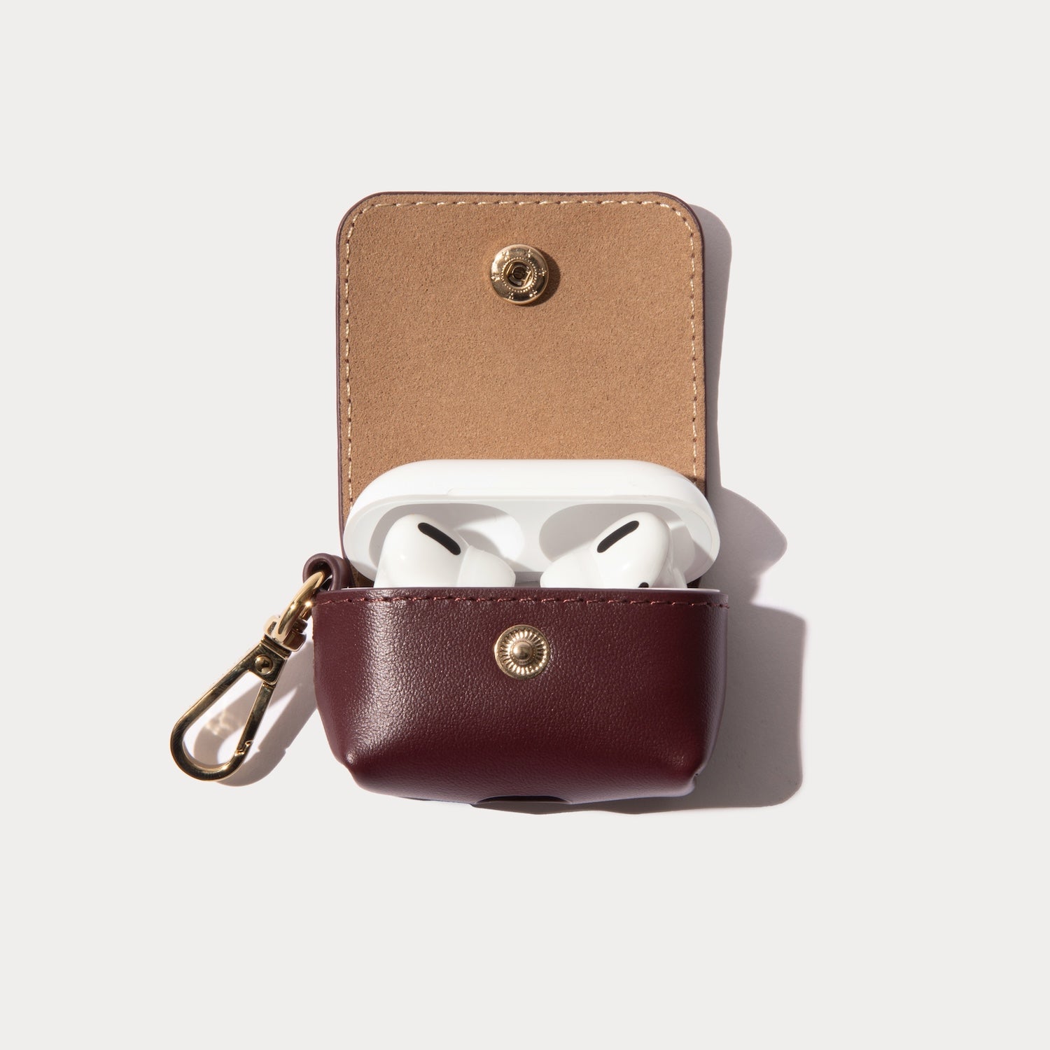 Avery AirPods Clip-On Pouch - Wine/Gold