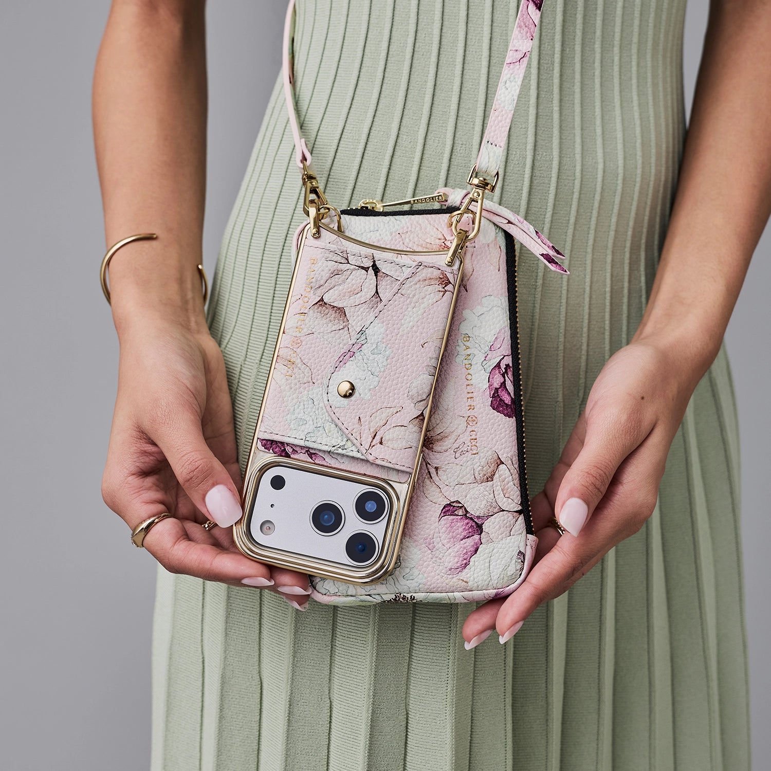 DONNA POUCH SET image