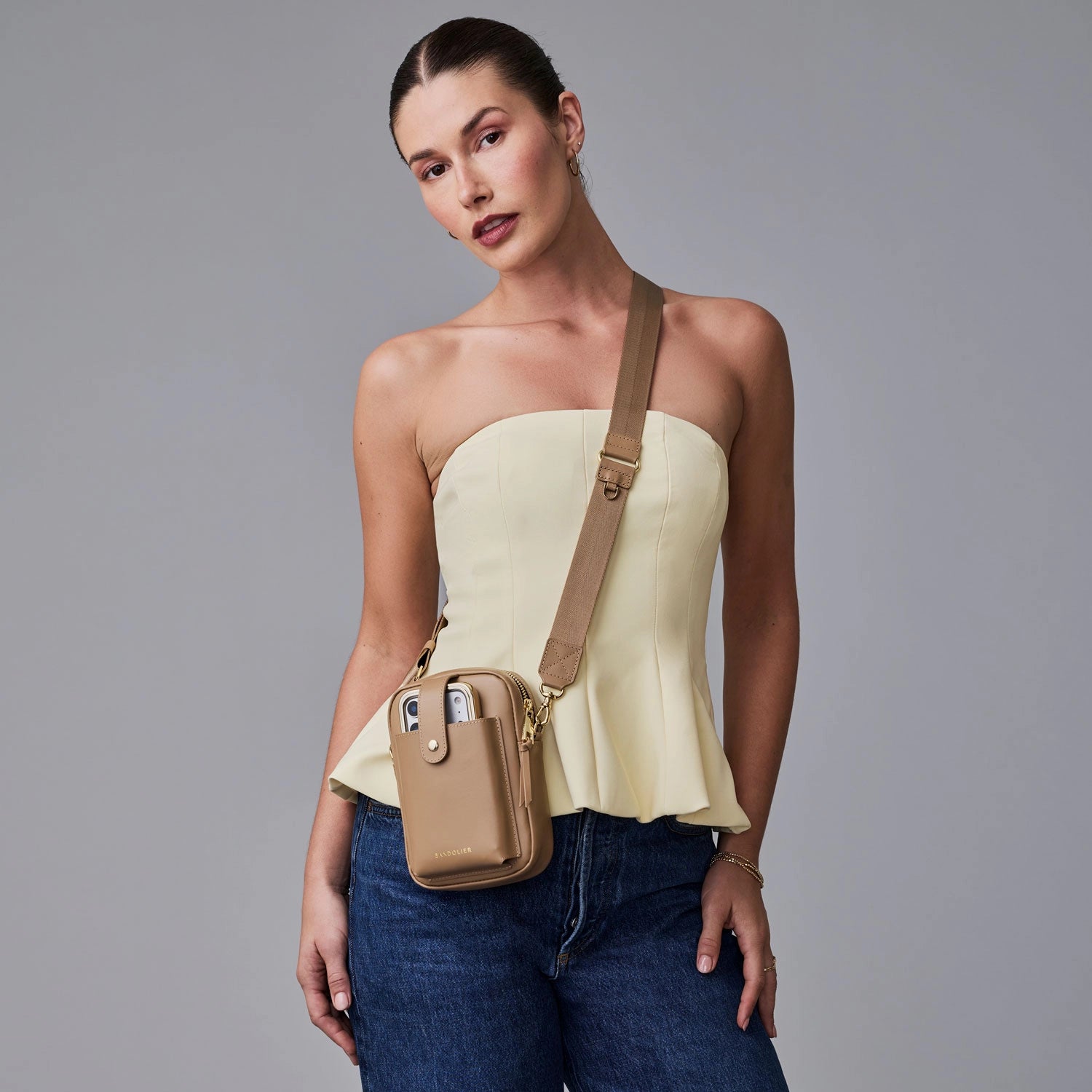 Dillon Bag - Tan/Gold