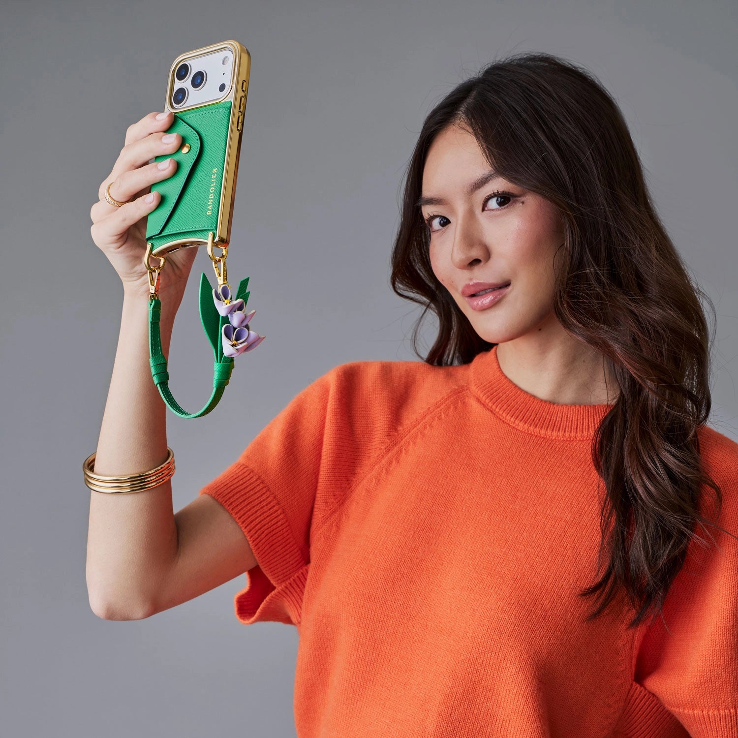 FLOWER WRISTLET image