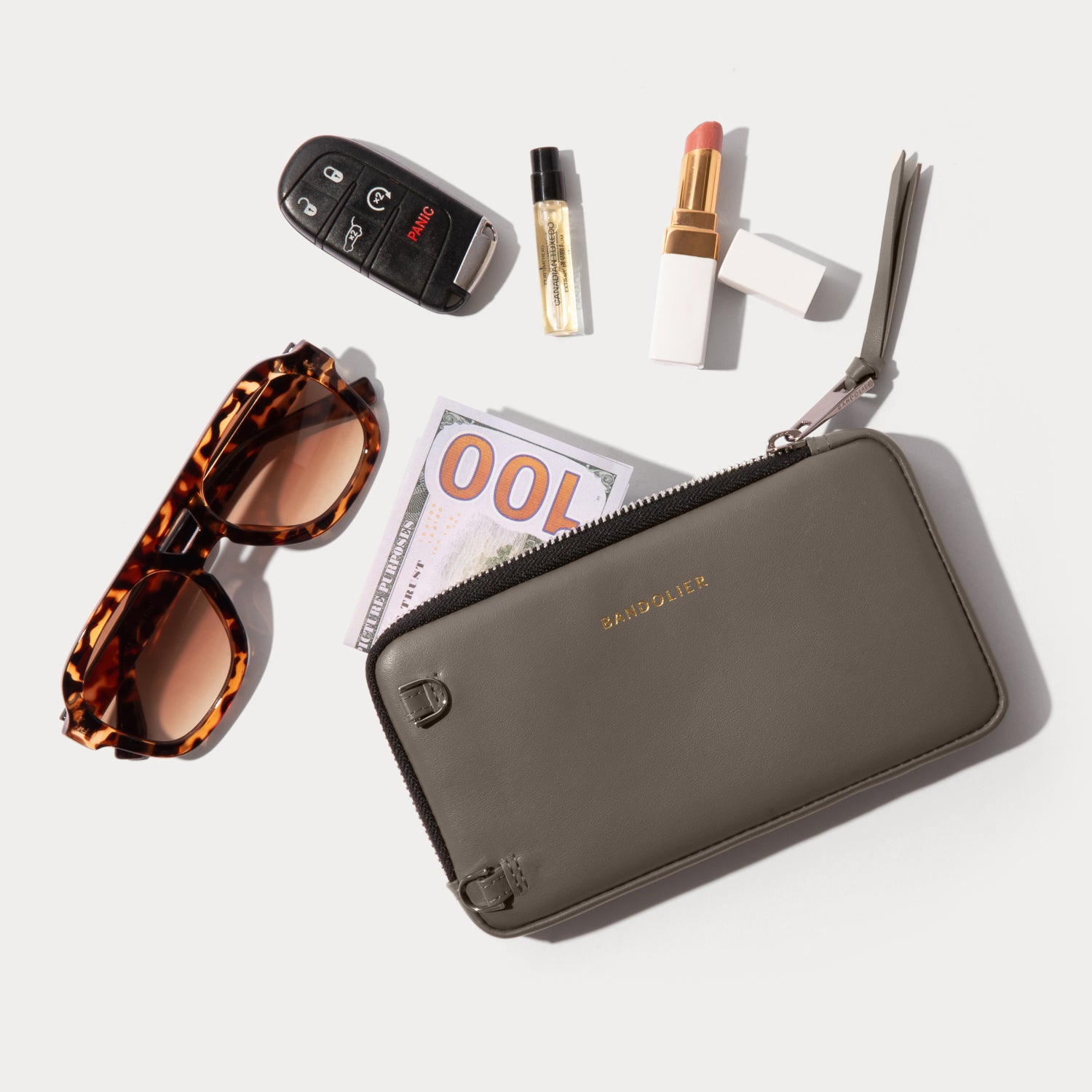 EXPANDED POUCH image