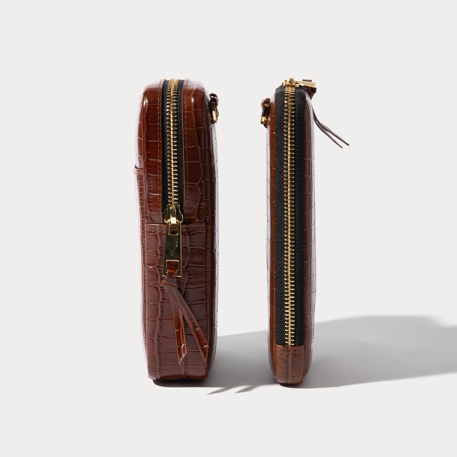 Large Expanded Pouch - Brown Croc