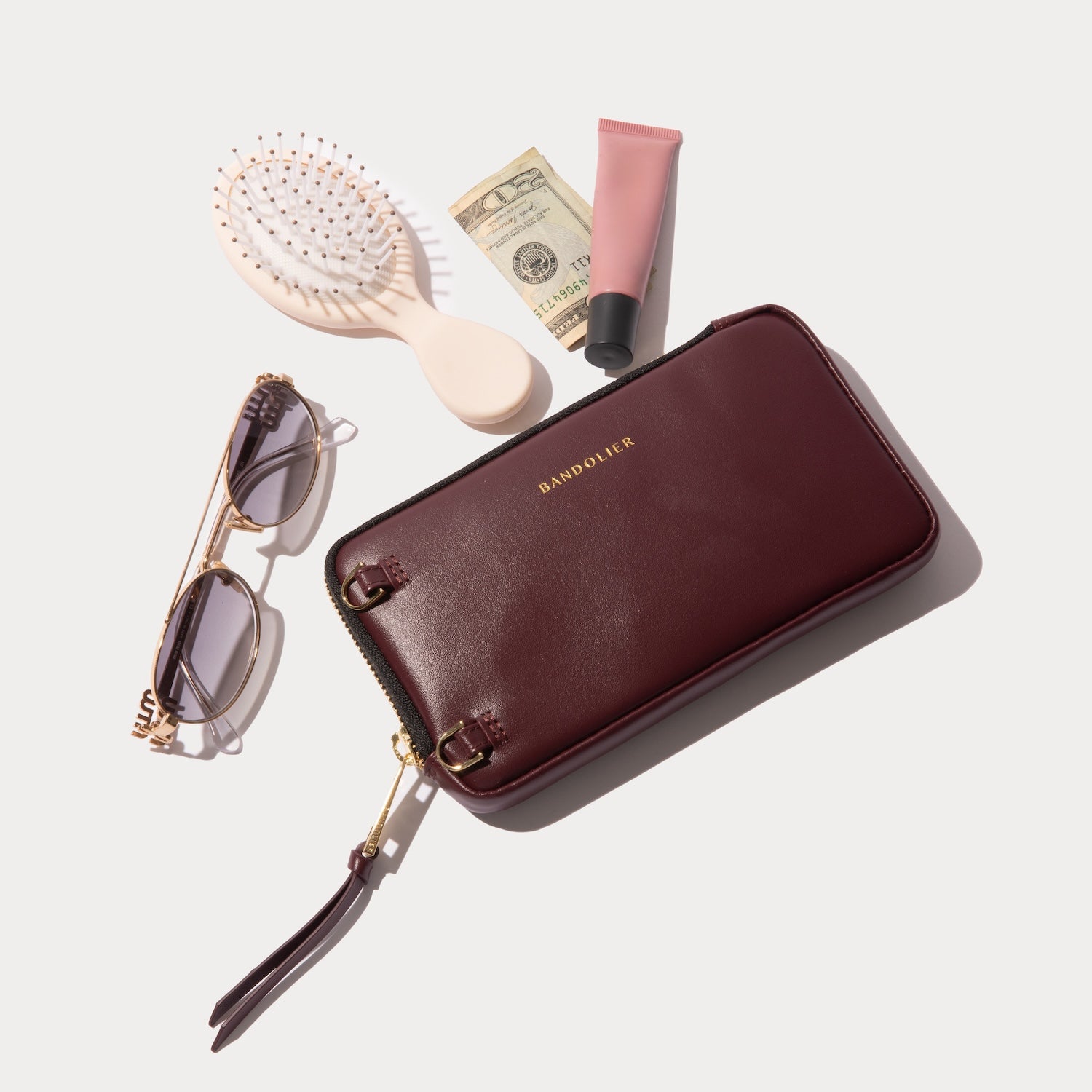 EXPANDED POUCH image