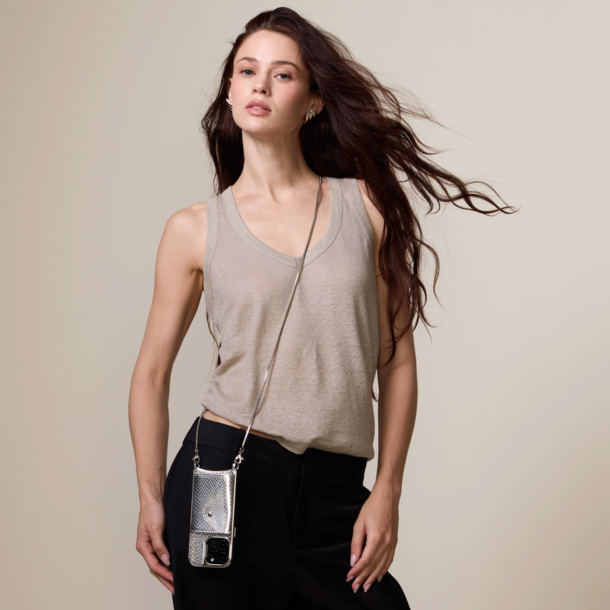 Gia Chrome Crossbody Phone Case - Chrome Silver/Silver