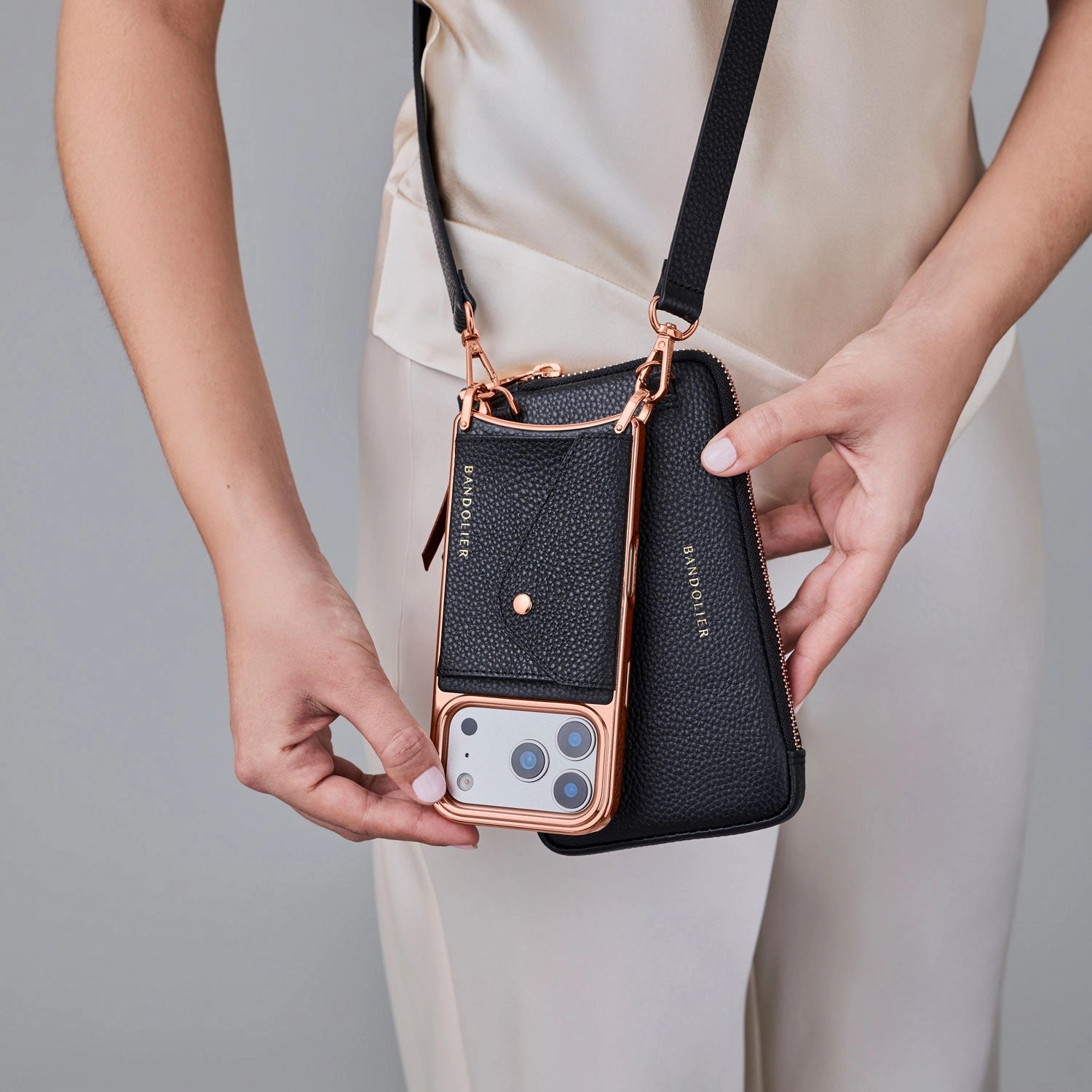 Pebble Leather Expanded Zip Pouch - Black/Rose Gold