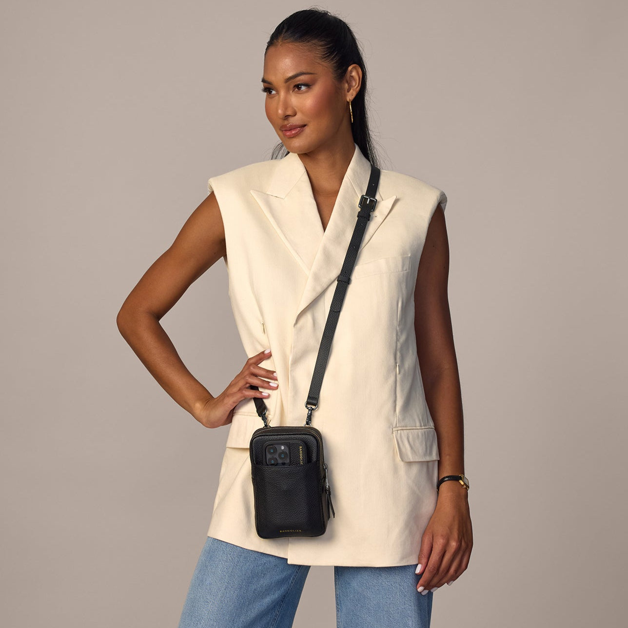 LARGE EXPANDED POUCH SET  image