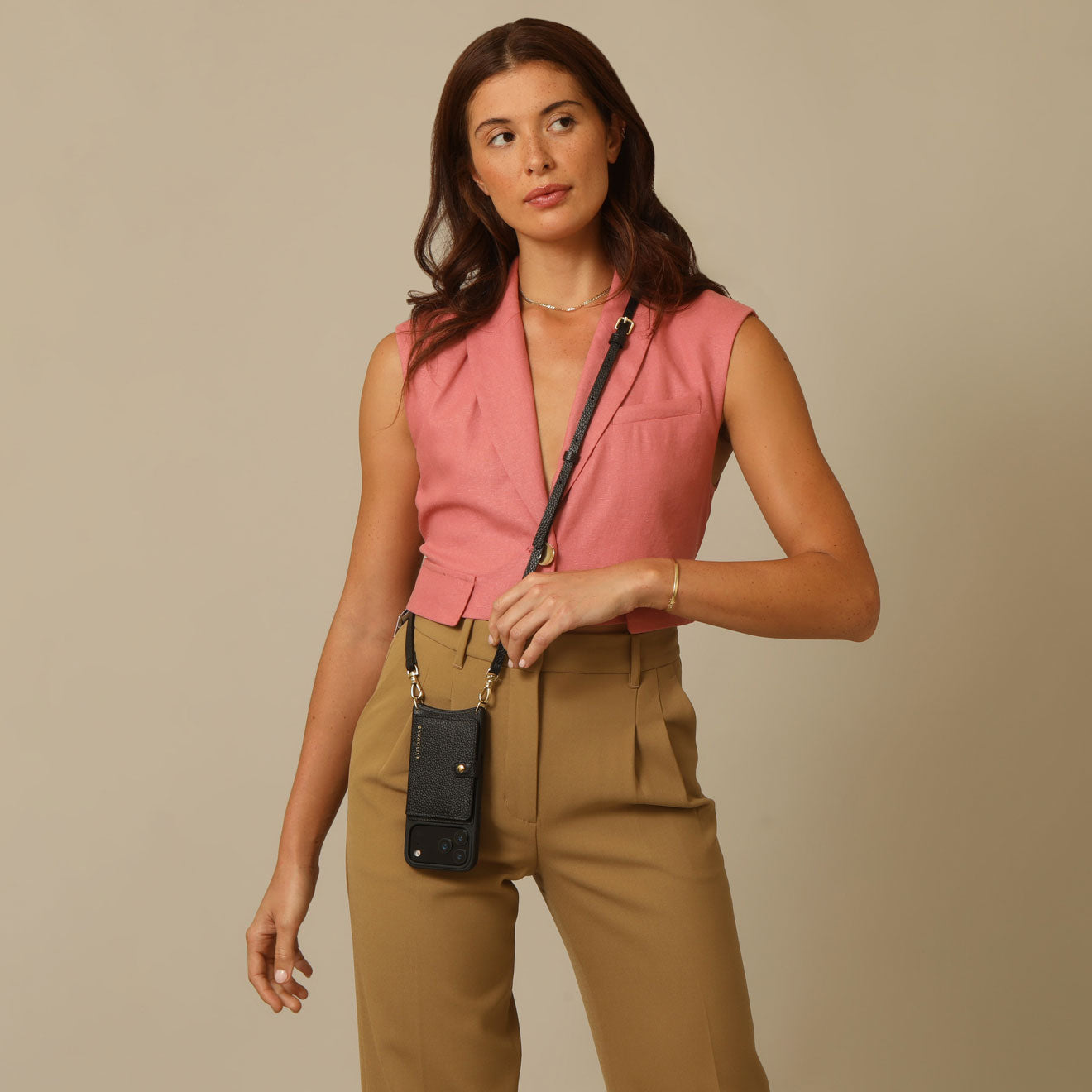 Mila MagSafe Charging Crossbody Bandolier - Black/Gold