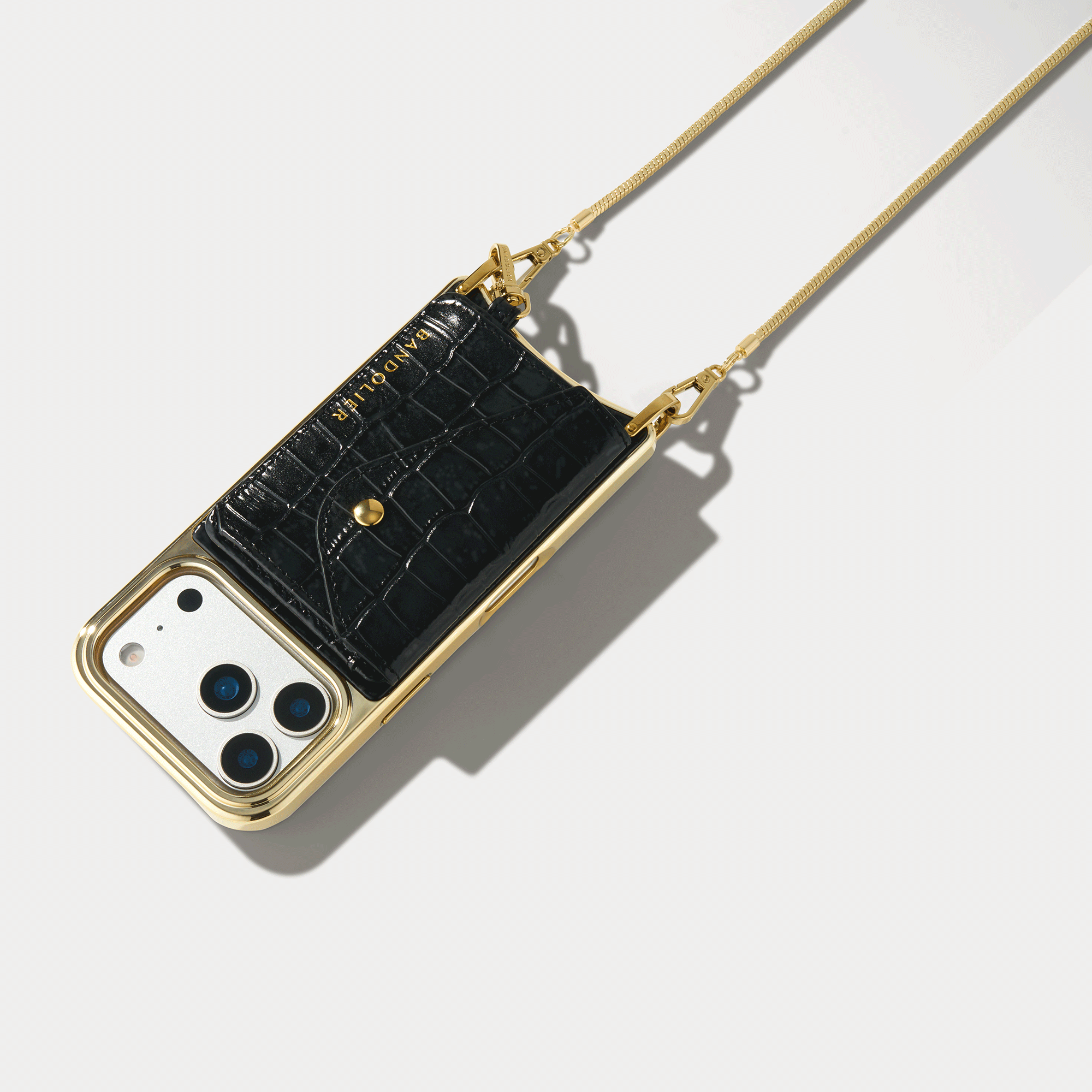 REMI CHAIN MAGNET image