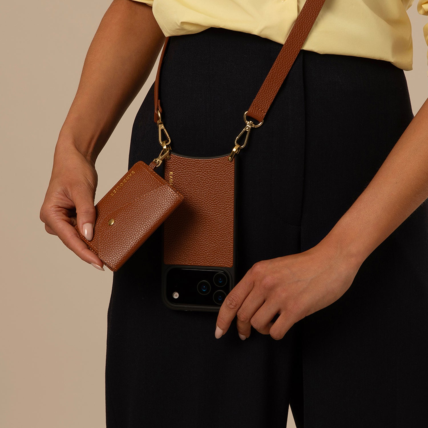 Remi Magnet Wallet Crossbody Phone Case - Cognac/Gold