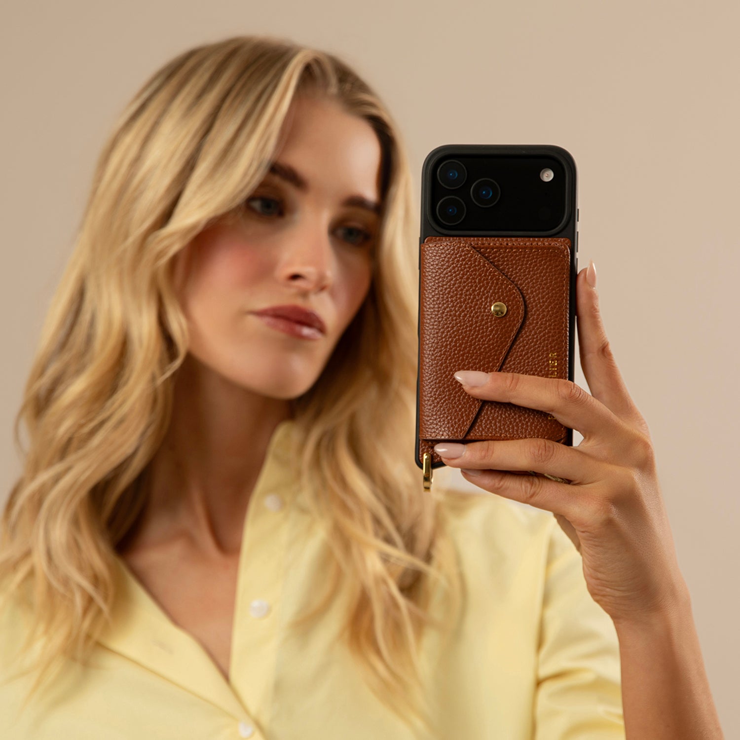 Remi Magnet Wallet Crossbody Phone Case - Cognac/Gold