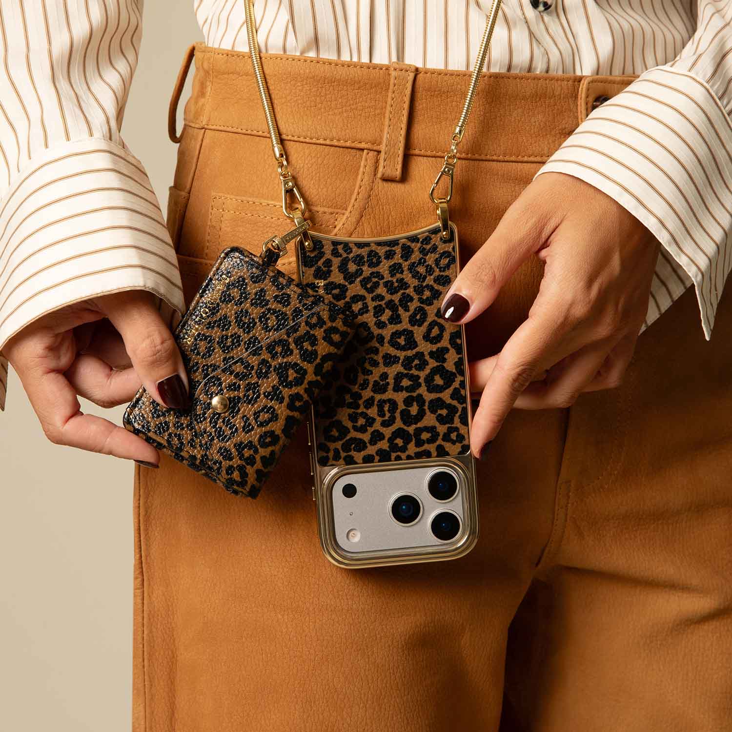 Remi Chrome Magnet Wallet Crossbody Phone Case - Dark Leopard/Gold