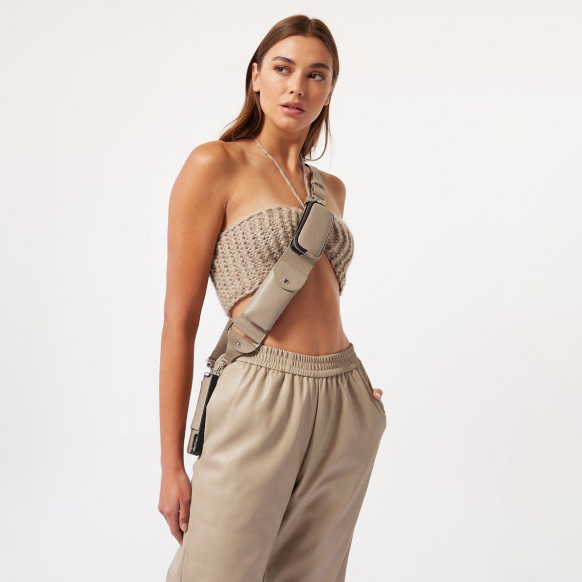 Billie Side Slot Bandolier Greige/ Silver